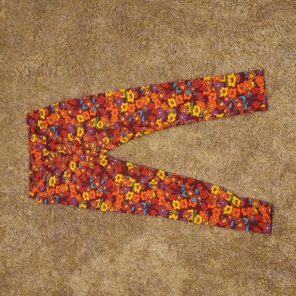 LuLaRoe one size leggings